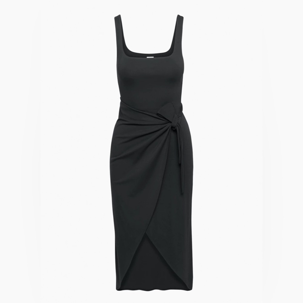 Aritzia Wilfred Saturn Midi Dress in Black